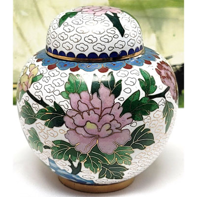 CLOISONNE BOX08 3.5"X4.25" WHITE
